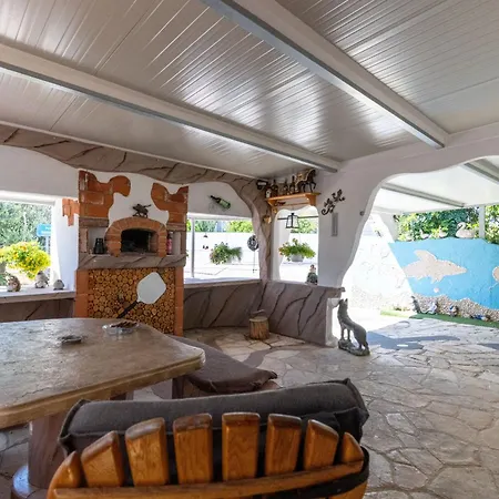 Nostalgia Τρογκίρ