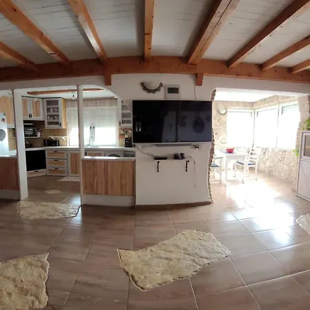 Nostalgia * Τρογκίρ